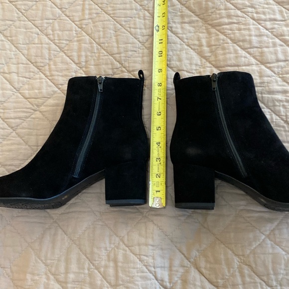 NEW!!! GIANNI BINI JAYDENNN BOOTIE. SZ 9. BLACK SUEDE. - Picture 5 of 7